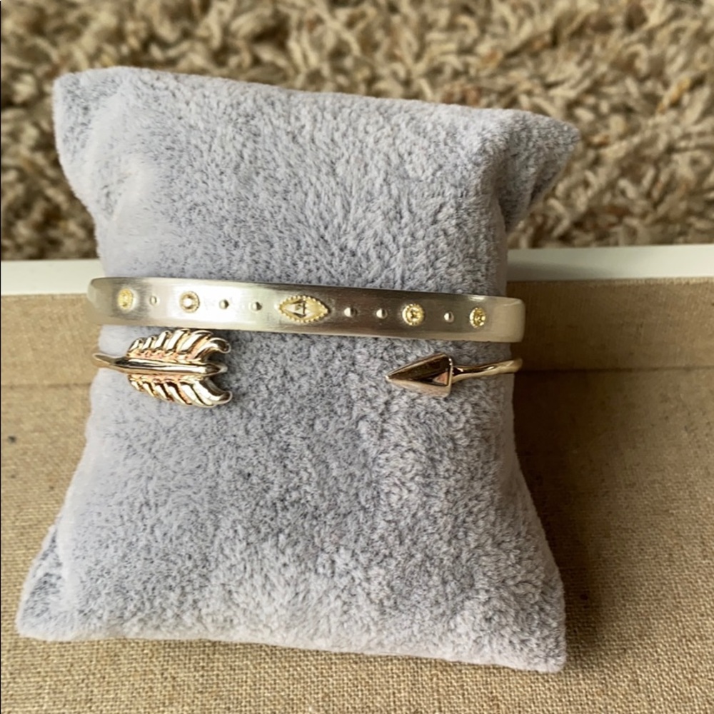 Silver cuff lot